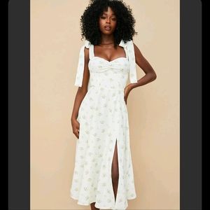 House of CB 'Alicia' White Floral Dress
